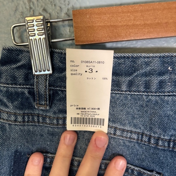 NWT Moussy‎ Women's Blue Cut Off Jean Shorts Distressed Raw Hem Denim 28 Boho - Picture 10 of 11